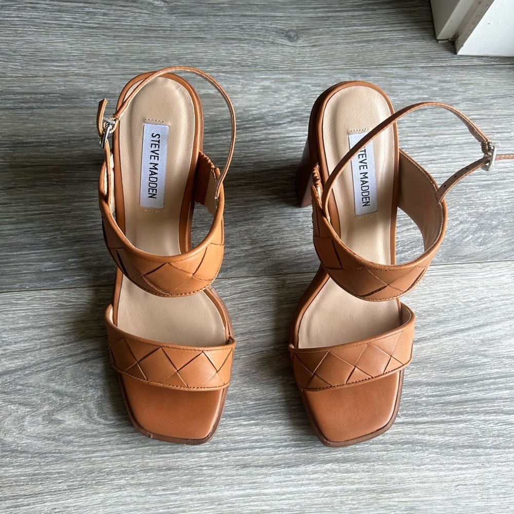 Steve Madden Women’s Block Heel Sandal